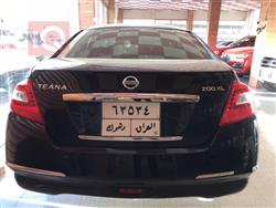 نيسان تيانا